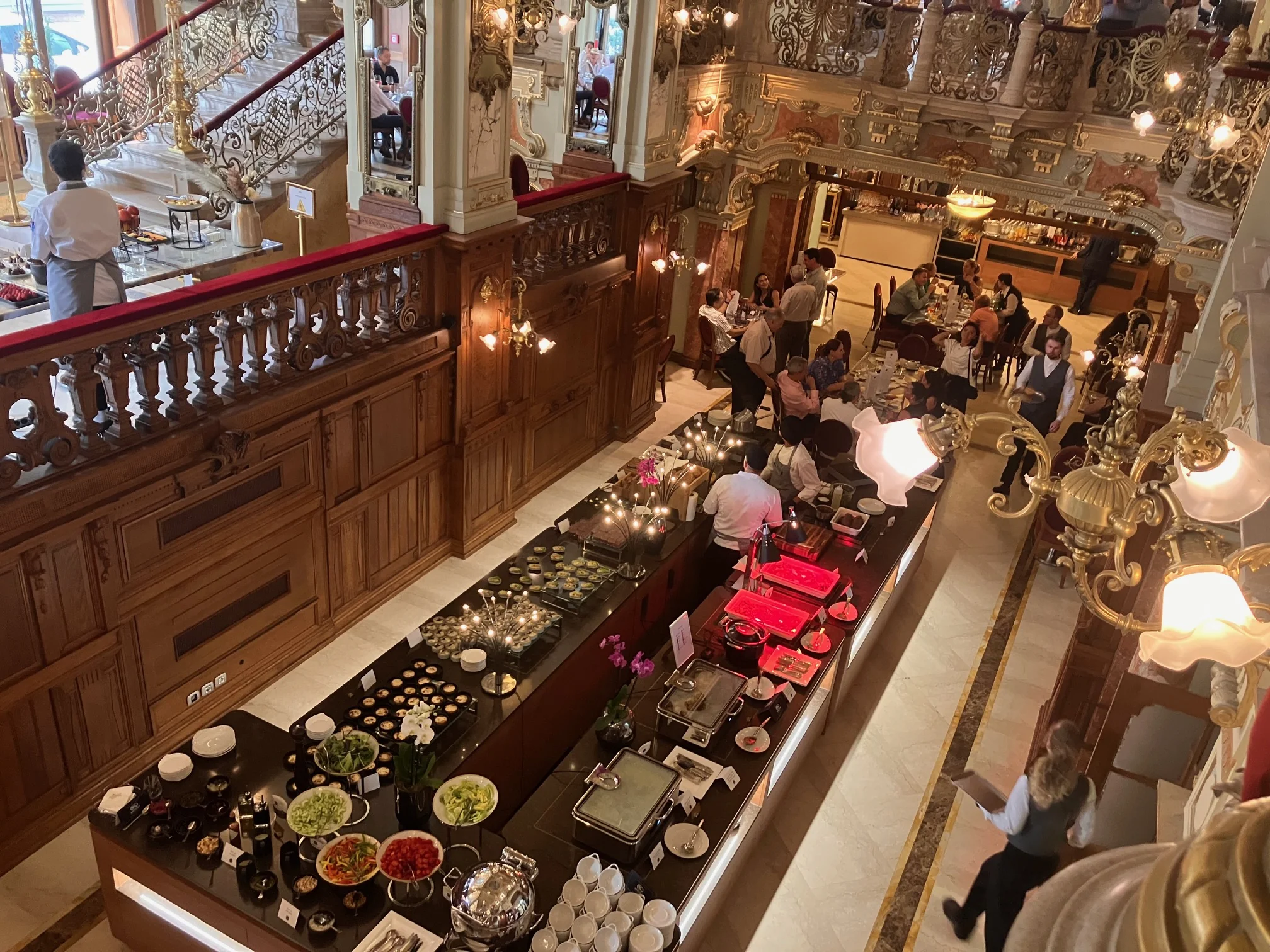 new-york-buffet-stand.webp