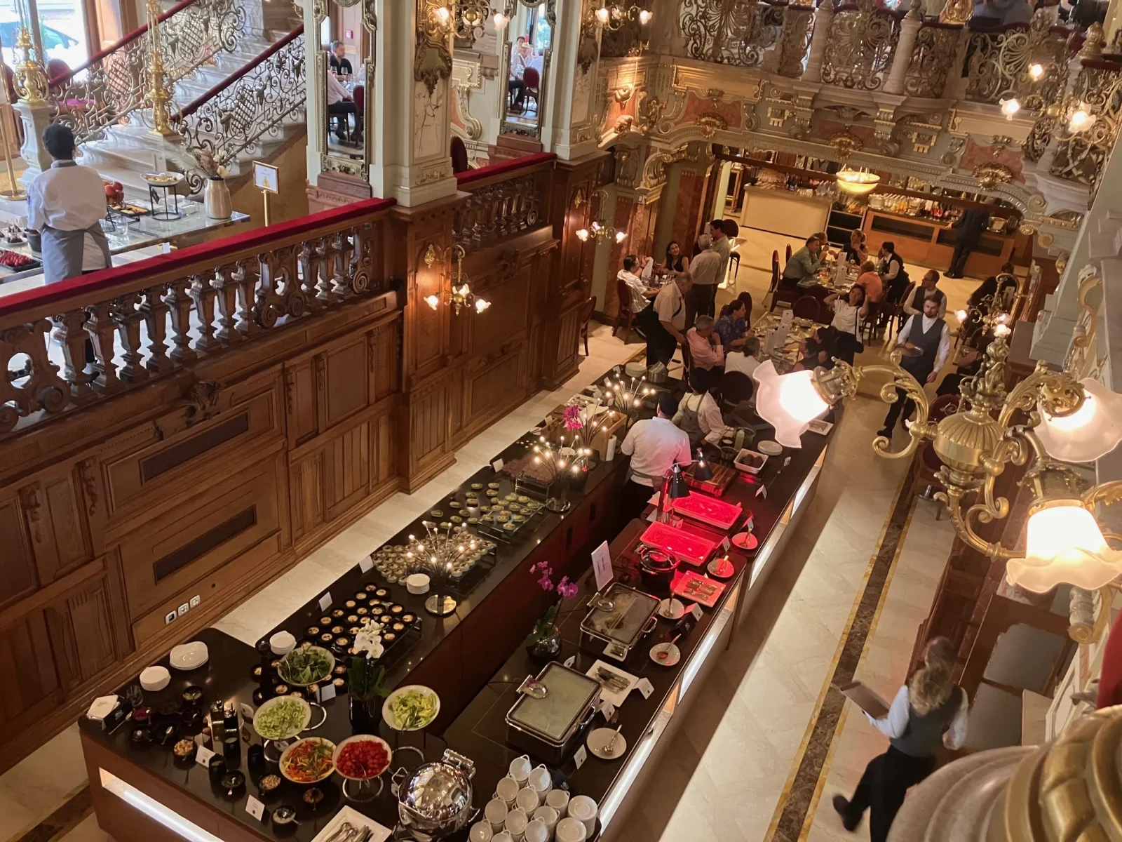 new-york-buffet-stand.webp